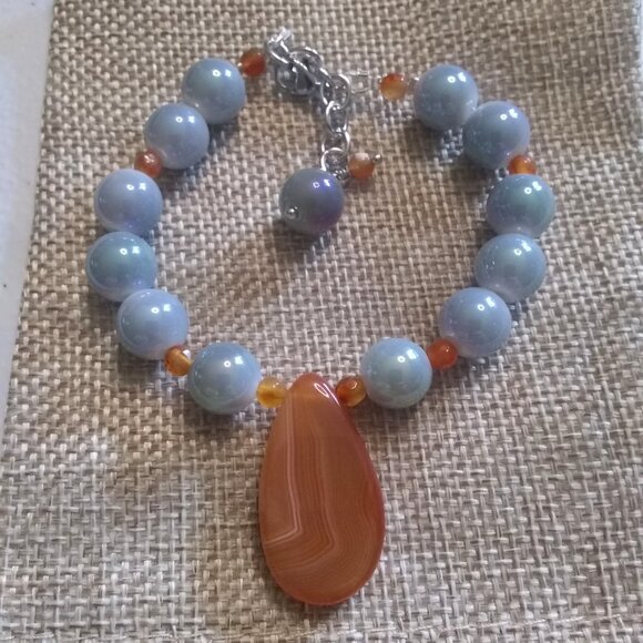 Morning Fog & Falling Leaves! Beaded Fall Bracelet! Dove Gray + Orange Agate - Picture 5 of 10
